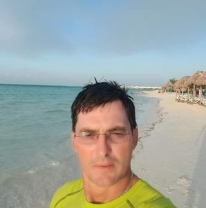 Meet your Posher, Roberto